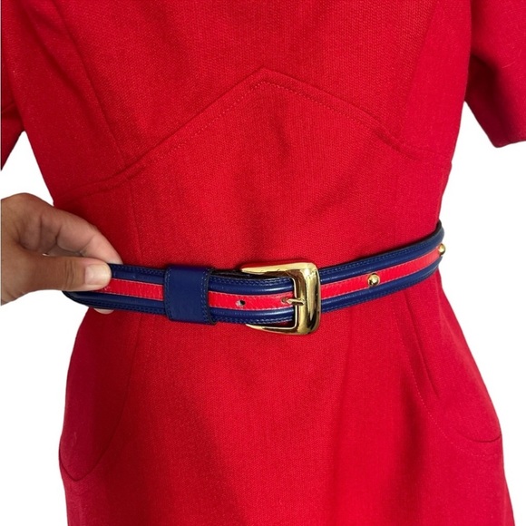 J. Peterman red dress with V neck, short sleeves and beautiful belt size 10 - Picture 3 of 10